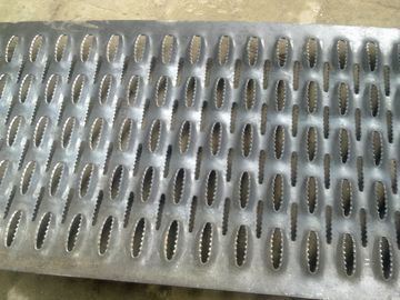 China Placa de metal anti multifuncional versátil de la resbalón para la calzada/las escaleras/suelo proveedor