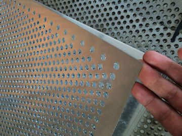 China proveedores de aluminio perforados de la hoja de metal de la decoración casera proveedor