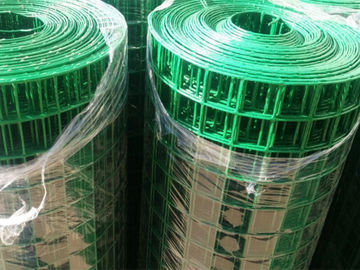 China Los paneles de malla de alambre soldados con autógena revestidos plásticos verdes del PVC Rolls para hacer la trampa del cangrejo proveedor