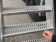 Apretón anti ligero del puntal de la seguridad de las pisadas de escalera del metal del resbalón de alta resistencia